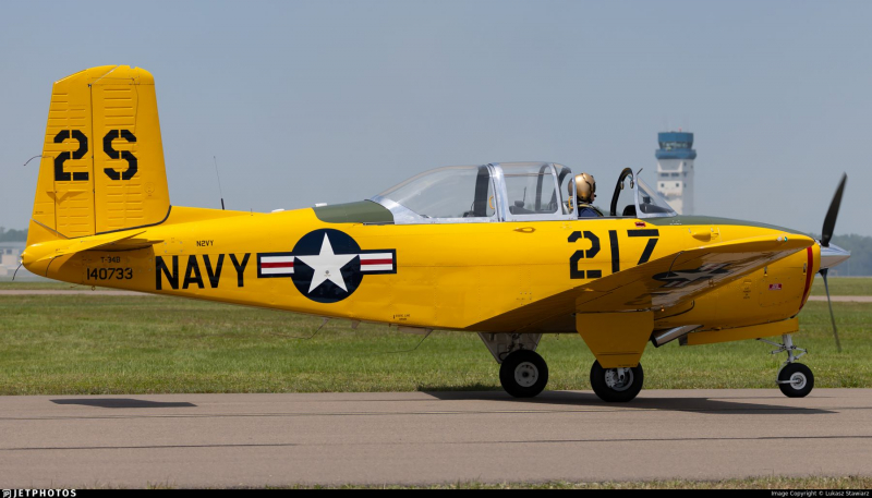 Beechcraft D-45 Mentor