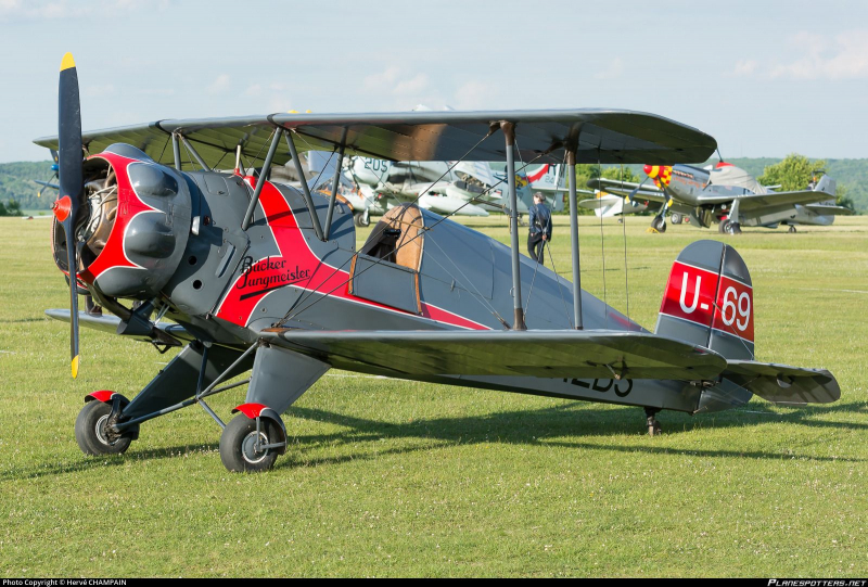 Bücker Bü 133C Jungmeister