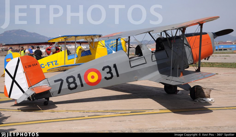 CASA 1.131E Jungmann