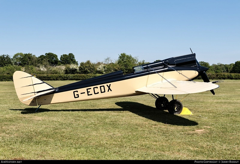 De Havilland D.H. 71 Tiger Moth