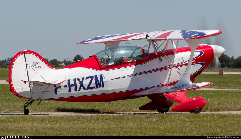 Pitts S-2B Special