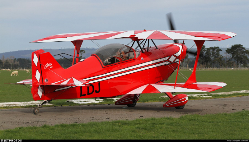 Pitts S-2C Special