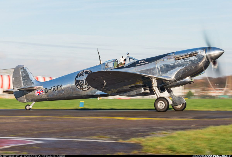 Supermarine 361 Spitfire LF9C